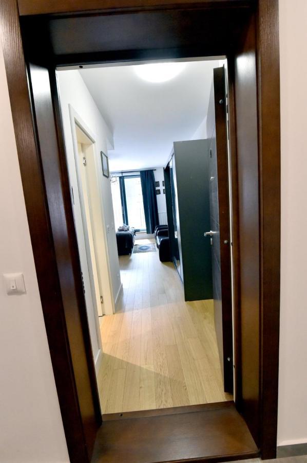 Tayson Square Dorcol New Location Free Garage Apartment Beograd Ngoại thất bức ảnh