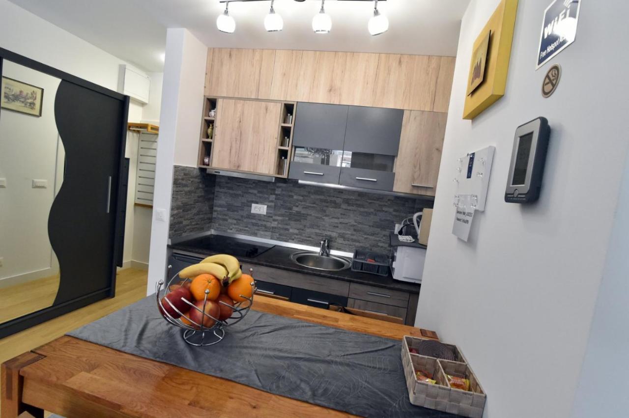 Tayson Square Dorcol New Location Free Garage Apartment Beograd Ngoại thất bức ảnh